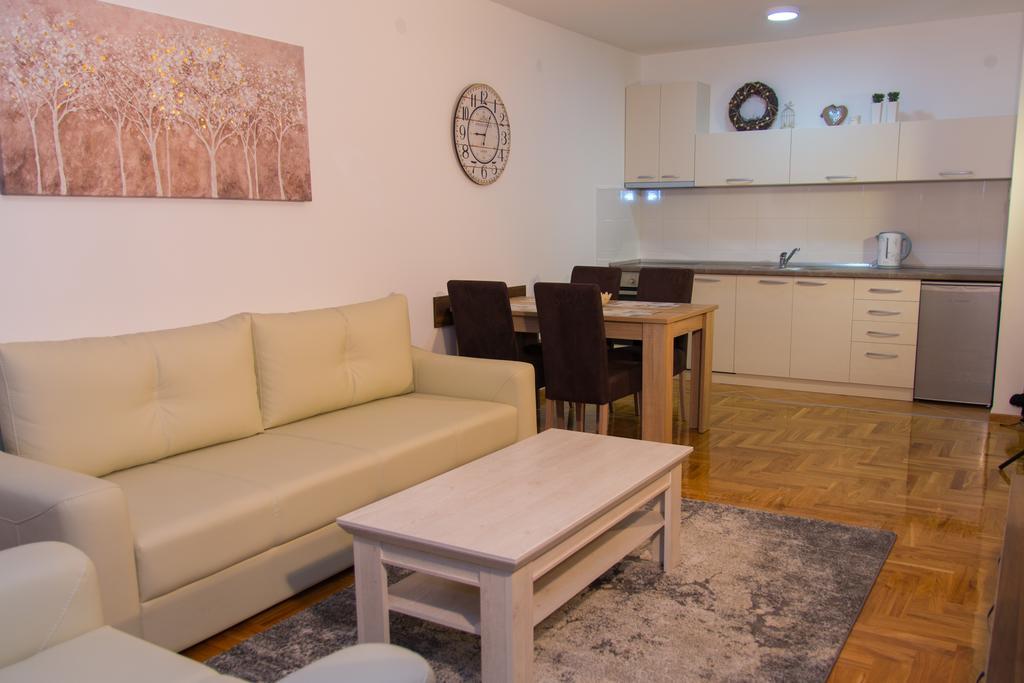 Premium Apartments Újvidék Kültér fotó